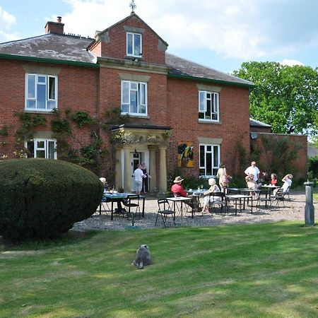 Mid Wales Arts B&B Caersws Dış mekan fotoğraf